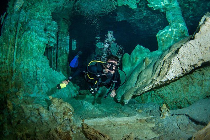 2 tanks Cenote Diving Adventure in Tulum for Certified Divers - Casa Cenote: your first taste of Tulum underwater (open air, ~40 minutes)