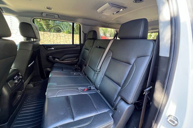 Airport Transfer One Way - Cancun / Tulum - Private or Luxury - Pricing that makes sense for groups (especially if you hate airport logistics)
