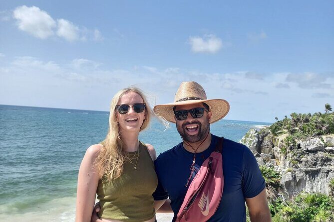 Archeological Guided Walking Tour in Tulum - Your first look at Tulum: walls, cliffs, and the Great Descending God