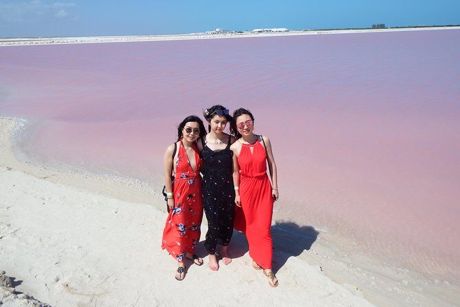 Cancun tour Las Coloradas Pink Lagoon + Rio Lagartos Tour - Las Coloradas Pink Lagoon: catching pink water and managing reality