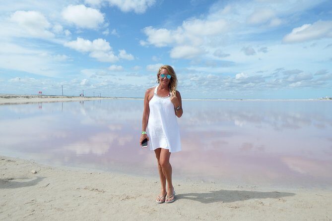 Cancun tour Las Coloradas Pink Lagoon + Rio Lagartos Tour - Group size, guides, and the small-group promise