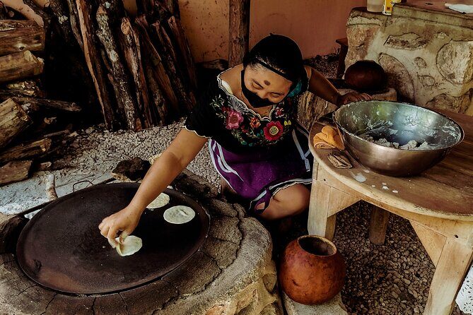 Chichen Itza Gastronomic, Valladolid and Cenote Extremo - Comedor Kaua: Lunch With a Demonstration, Not Just Food
