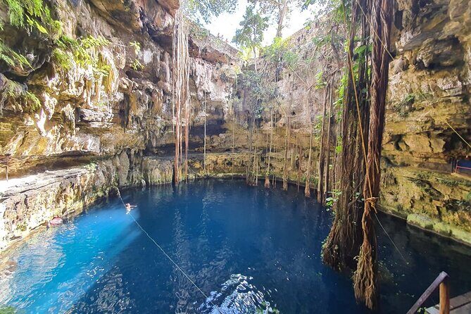Chichen Itza Private Tour VIP - Temples, plazas, and time to wander without stress