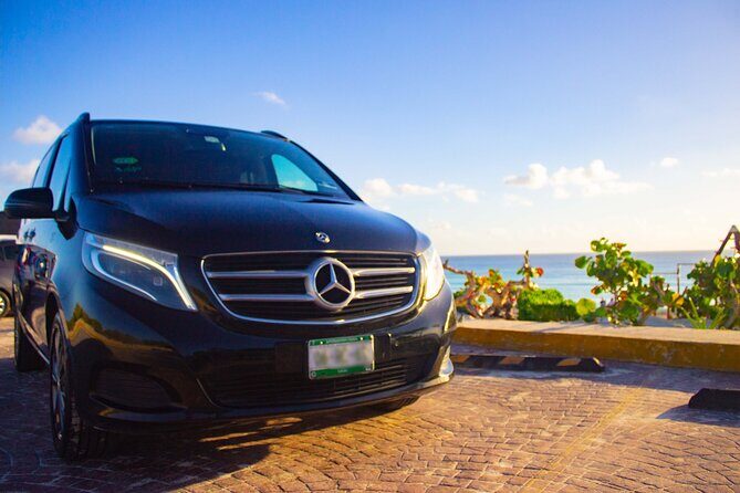 Departures in Mercedes Benz from Tulum to Cancun Airport - Hotel Lobby Pickup in Tulum: What the 10-Minute Waiting Window Means