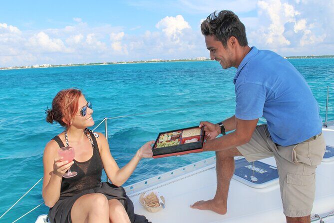 Exclusive Sailing Isla Mujeres. Top tour! - Weather can change the whole day