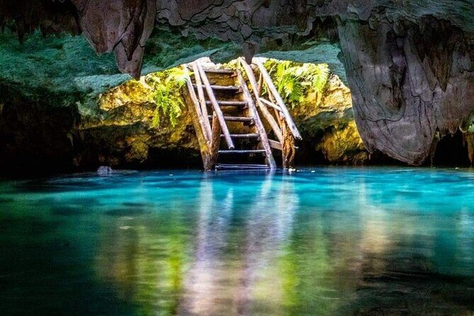 Explore Tulum Tour to Cenote and Ruins - A 5-hour mix of Tulum ruins, Casa Tortuga cenotes, and quick downtown time