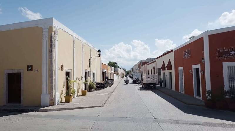 From Riviera Maya: Chichen Itza, Cenote, and Valladolid Tour - Cenote XUX-HA: snorkeling in a community-run setting