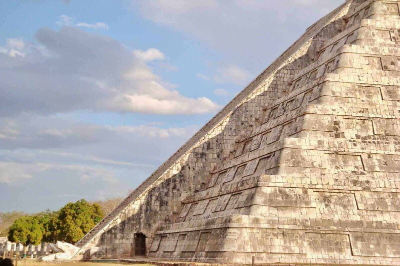 From Tulum: Chichén Itzá Tour, Cenote & Valladolid - Chichén Itzá Morning: the iconic ruins, plus the crowd reality