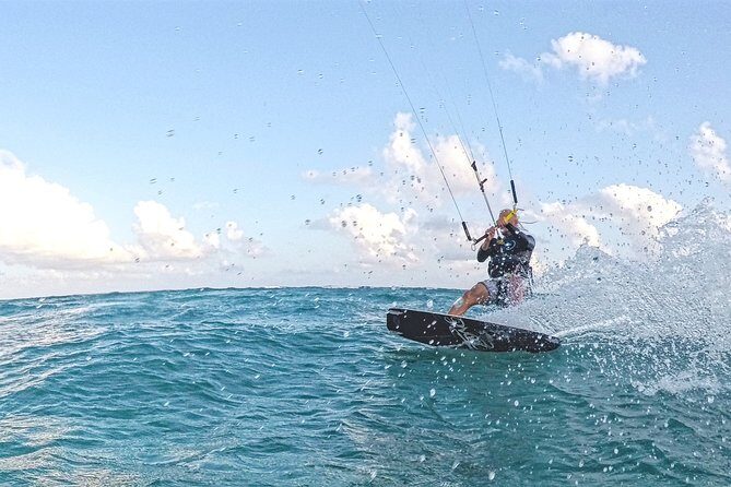 Group Kiteboarding Lesson in Tulum - Price and value: what $150 gets you (and what it doesn’t)