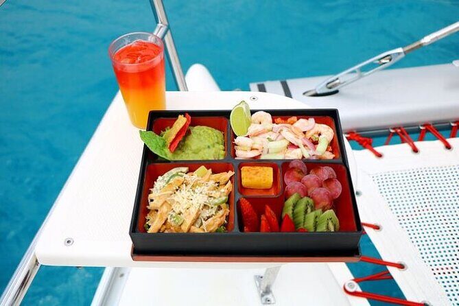 Half Day Luxury Sailing Experience in Riviera Maya with Open Bar - Luxury sailing + open bar: how the vibe changes through the trip