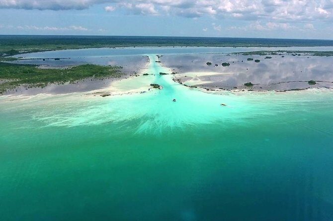 Lovely Bacalar - Boat time on Lago Bacalar: Pirate Canal, cenotes, and stromatolites