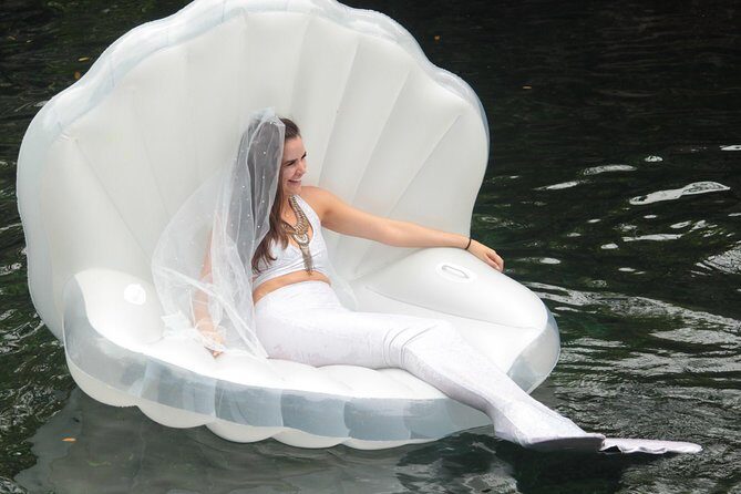 Mermaid for a Day Adventure - Private transport and a maximum of 10: why the group size matters