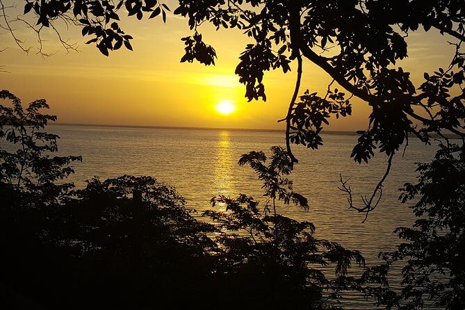 Private - Bacalar sailing across the mesmerizing waters - Snorkeling and swimming: what’s included and what to prep