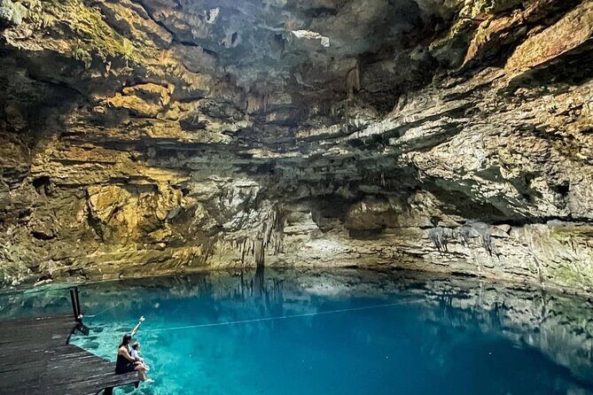 Private Tour 3 Cenotes & Valladolid Suytun Oxman Saamal Lunch - Stop 2: Suytun Cenote for the most shareable photo moment