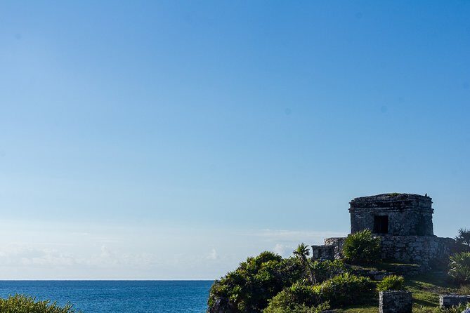 Private - Tulum Ruins and 3 Cenotes Jungle Adventure - The Mayan lunch: what’s included and why it’s more than a checkbox