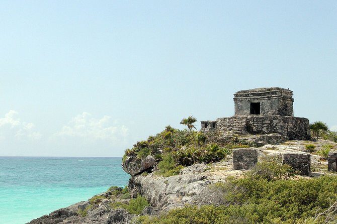 Self-Guided Audio Tour - Tulum: The Return Home - Inside the Tulum Archaeological Zone: How the Circuit Flows