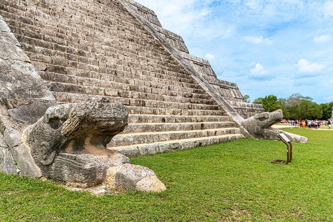 Small group tour to Chichen Itza early access + Cenote + Ekbalam - Why Chichen Itza before the crowds is a smart move
