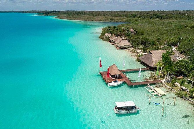 The 7 Colors Of Beauty Lagoon, Bacalar Experience from Tulum City - Food and Timing: Breakfast, Lunch, and Staying Comfortable