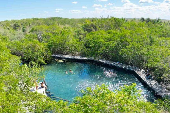 The best of Holbox from Tulum - Lunch onboard and the small comfort wins