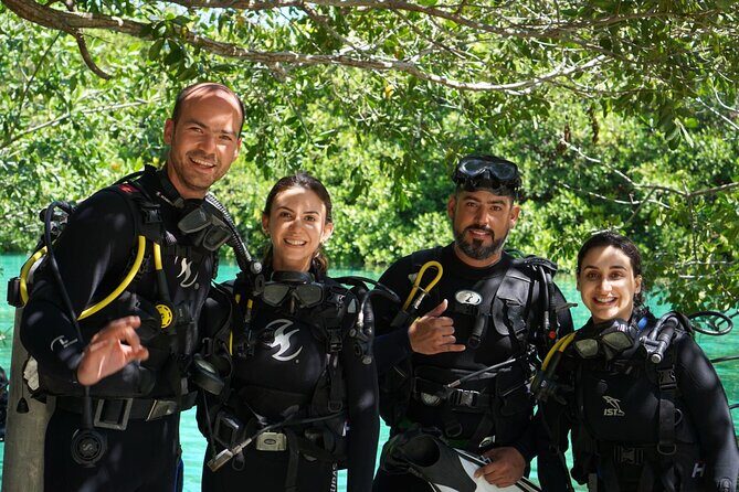 Tulum Cenote DOS OJOS Unforgettable Scuba Dive Tour - Meeting Alberto and getting ready with included equipment