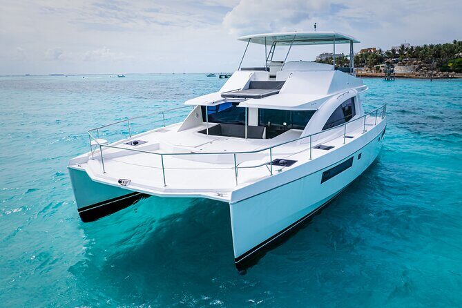 Tulum: Leopard 51′ Yacht with Gourmet Dining & Water Toys - How to choose morning vs afternoon departure (and why it changes the feel)