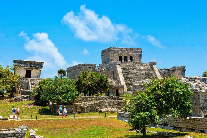 Tulum Mayan Ruins and Snorkeling with Turtles at Akumal - Priority admission: why skip-the-line matters at Tulum
