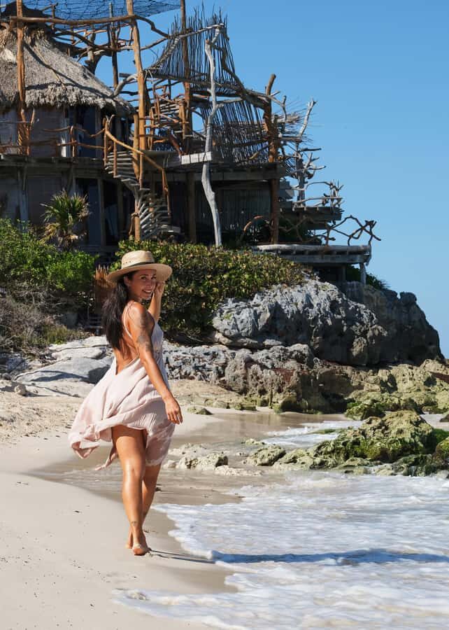 Tulum Photoshoot - Private Professional Fashion Photographer - Editing and delivery: what you get after the shoot (and when)