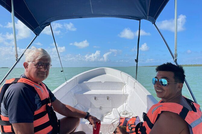 Tulum Sian Ka'an Muyil Ruins, Boat Eco Tour & Float Down Mayan Canals - Lunch - What the guides do (and don’t) do