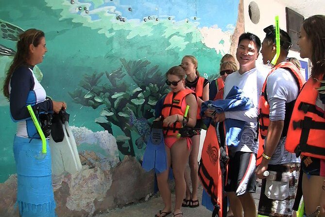 Turtle Snorkeling Adventure from Cancun - 7:00 am start and a realistic 7-hour day from the Cancun side