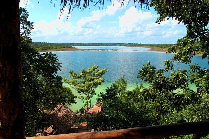 Zip lining and Canoe Monkey jungle in Tulum - Canoeing the lagoons: calm water, real teamwork, good photo opportunities